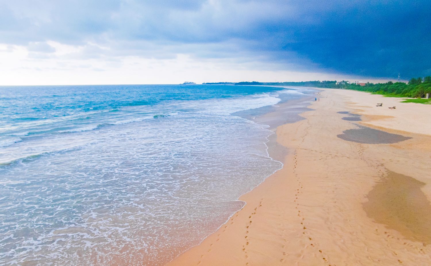 Beach 106