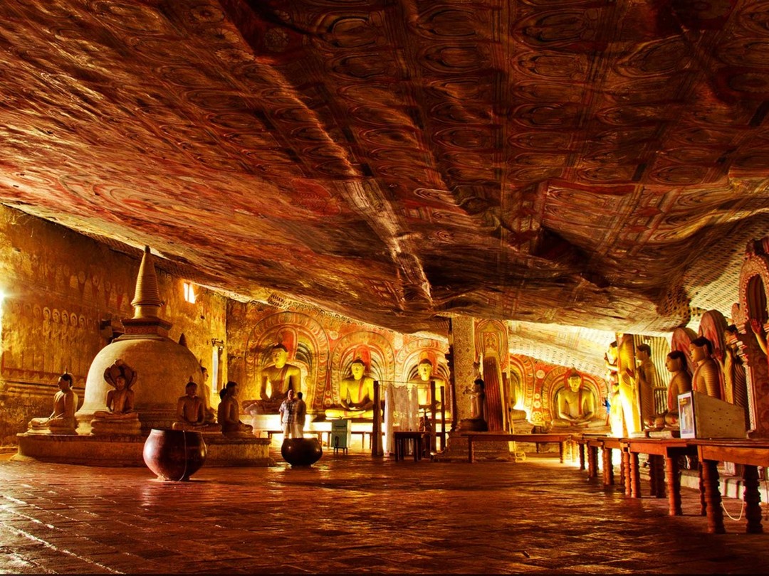 Dambulla Cave Temple